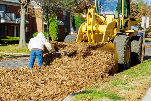 Mulch Hauling in Rockford